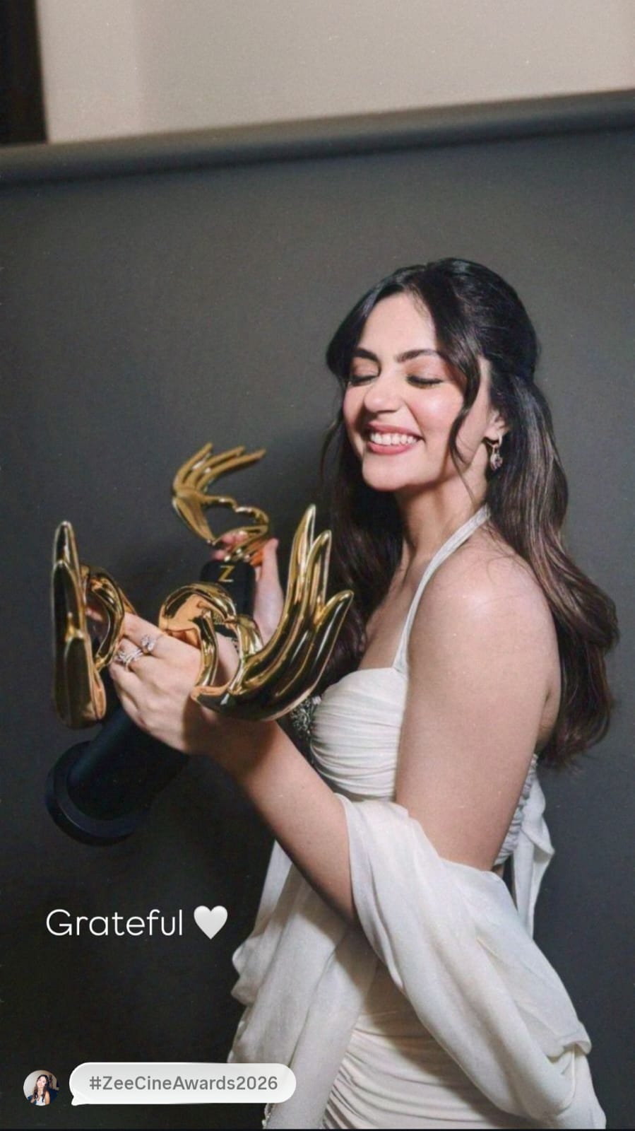 Aneet Padda Best Female Debut awards